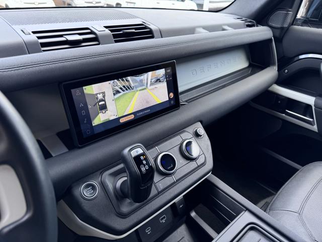 LAND ROVER Defender usata, con Controllo automatico clima