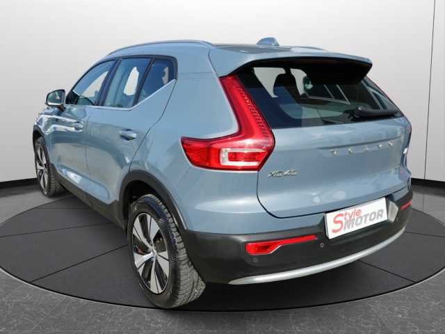 VOLVO XC40 usata, con Airbag laterali