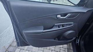 HYUNDAI Kona usata, con Antifurto