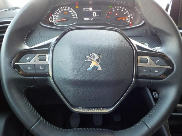 PEUGEOT 2008 usata, con Luci diurne LED