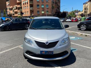 LANCIA Ypsilon usata, con Airbag
