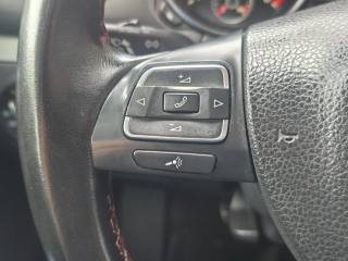 VOLKSWAGEN Golf usata, con Volante multifunzione