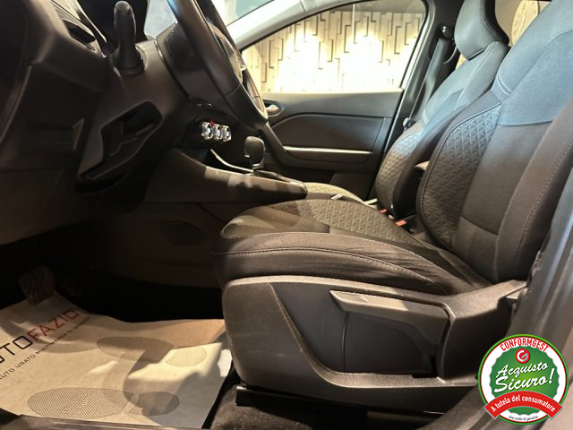 RENAULT Captur usata, con Luci diurne LED