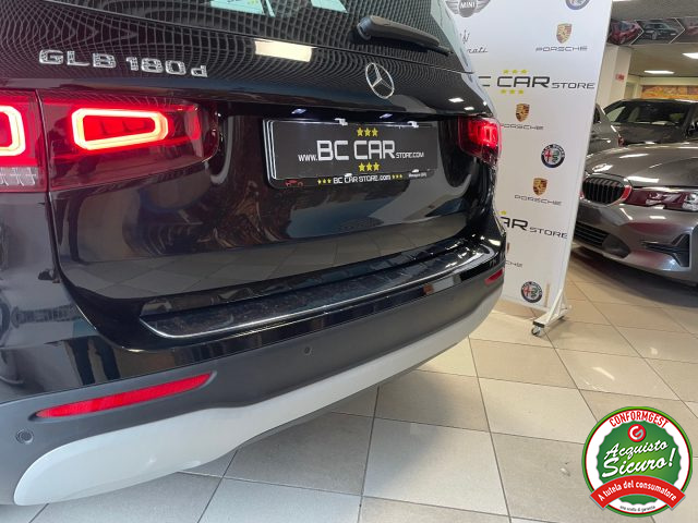 MERCEDES-BENZ GLB 180 usata, con Bluetooth