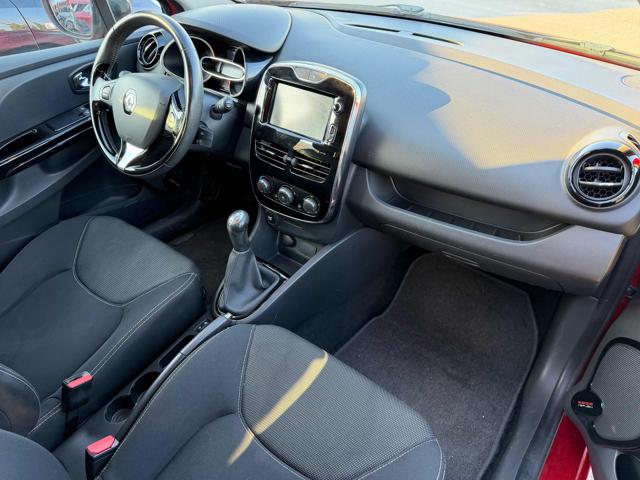 RENAULT Clio usata, con Autoradio