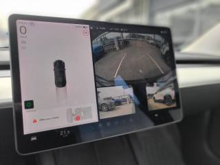 TESLA Model 3 usata, con Sistema di navigazione
