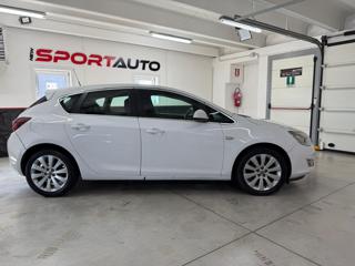 OPEL Astra usata, con Airbag laterali