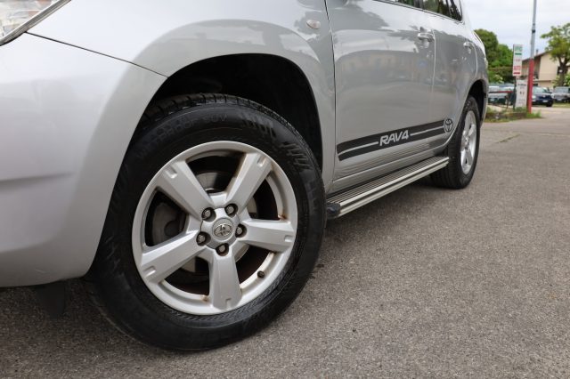 TOYOTA RAV 4 usata 112