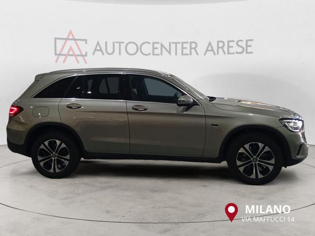 MERCEDES-BENZ GLC 300 usata, con Boardcomputer