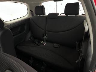 TOYOTA Yaris usata 20