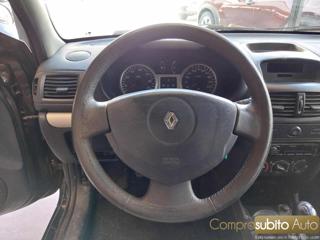 RENAULT Clio usata 15