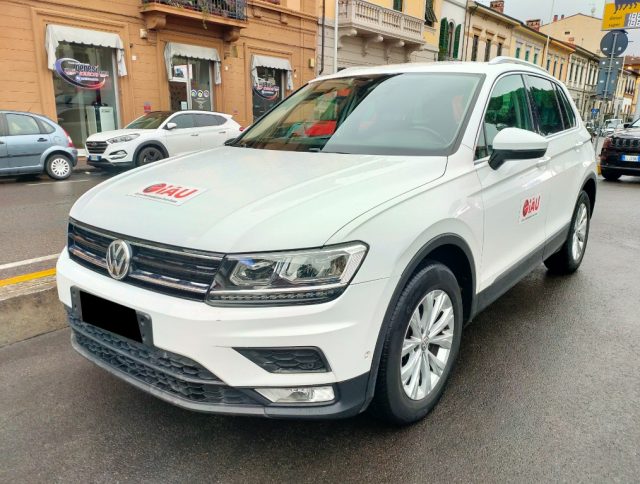 VOLKSWAGEN Tiguan usata, con Airbag laterali