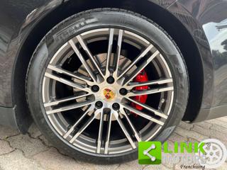 PORSCHE Panamera usata, con Volante multifunzione