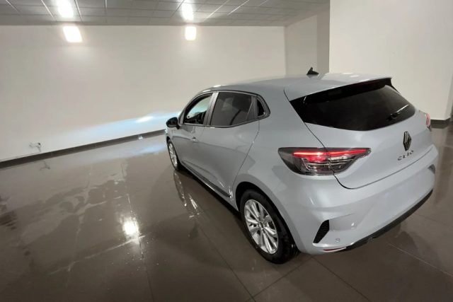 RENAULT Clio usata, con Airbag laterali