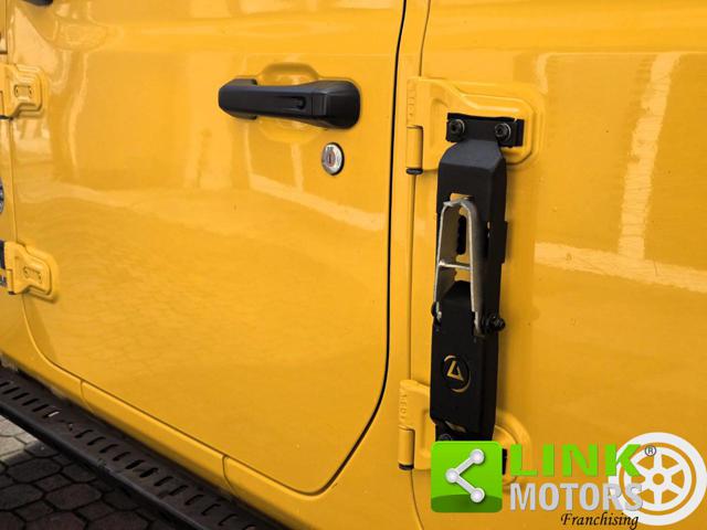 JEEP Wrangler usata, con Park Distance Control