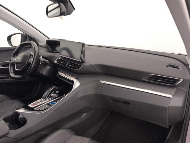 PEUGEOT 3008 usata, con Sensori di parcheggio posteriori