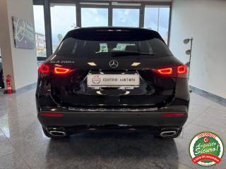MERCEDES-BENZ GLA 200 usata, con Alzacristalli elettrici
