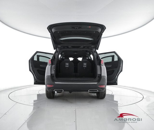 PEUGEOT 5008 usata 6