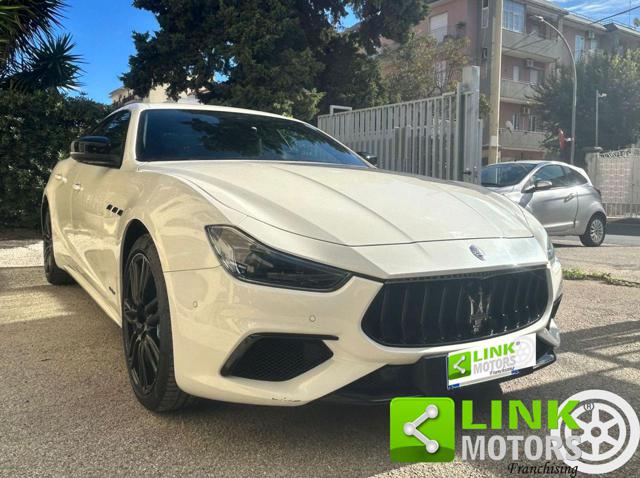 MASERATI Ghibli usata, con Autoradio