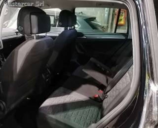 VOLKSWAGEN Tiguan usata, con Autoradio