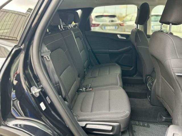 FORD Kuga usata, con Specchietti laterali elettrici