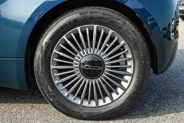 FIAT 500e usata, con Autoradio