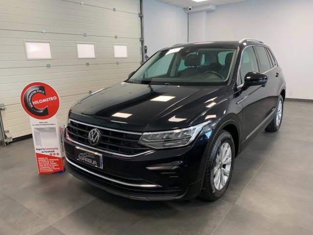 VOLKSWAGEN Tiguan usata, con Autoradio digitale