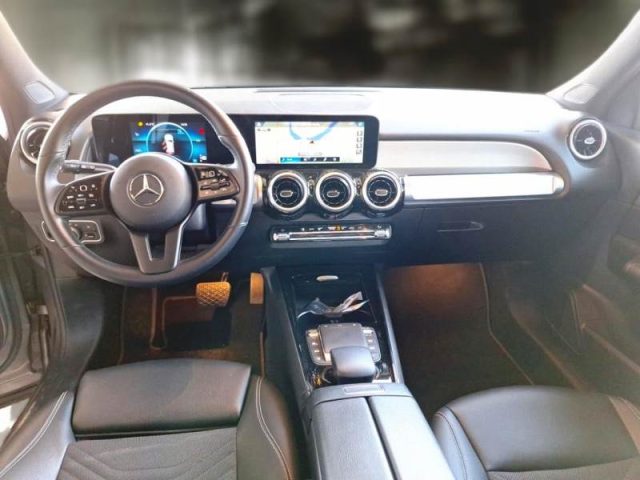 MERCEDES-BENZ GLB 180 usata, con Airbag laterali