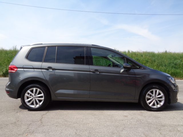 VOLKSWAGEN Touran usata, con Antifurto