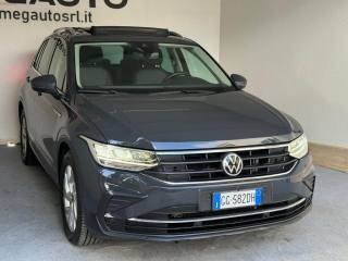 VOLKSWAGEN Tiguan usata, con Airbag laterali