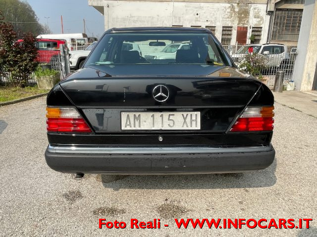 MERCEDES-BENZ 200 usata 7