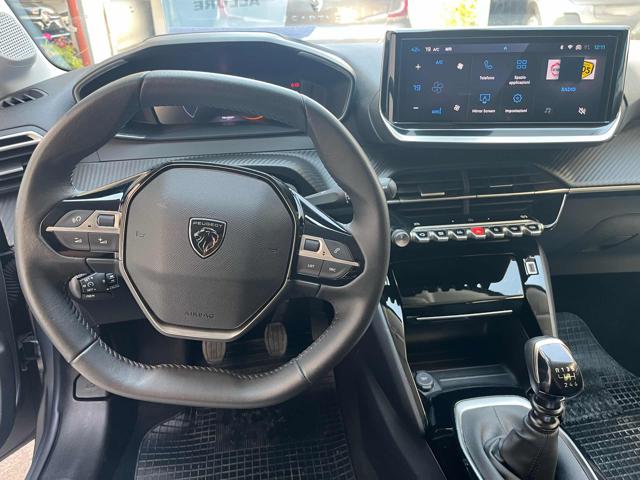 PEUGEOT 208 usata, con Autoradio
