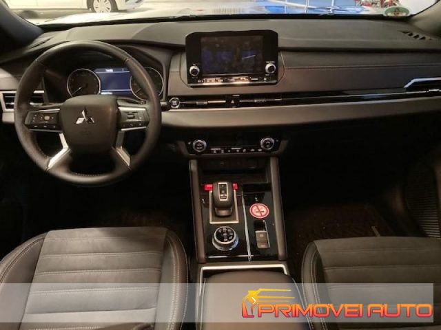 MITSUBISHI Outlander usata, con ABS