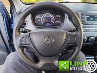 HYUNDAI i10 usata, con Autoradio