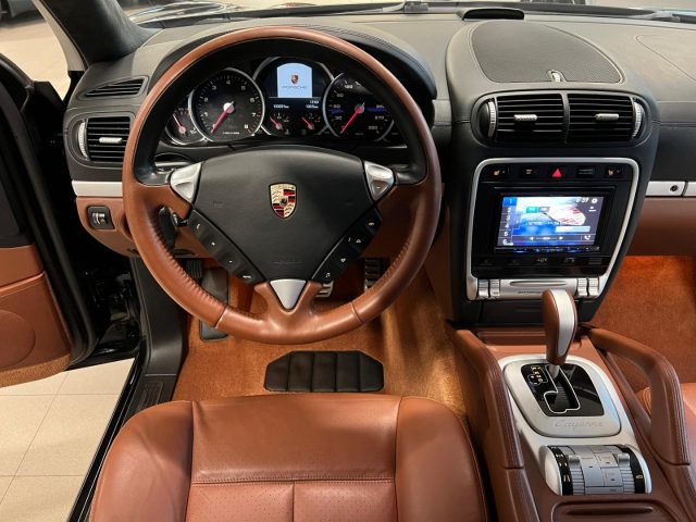 PORSCHE Cayenne usata, con Controllo trazione