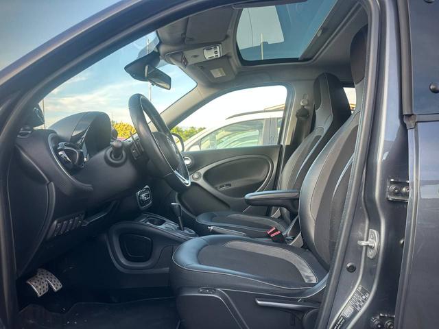 SMART ForFour usata, con MP3
