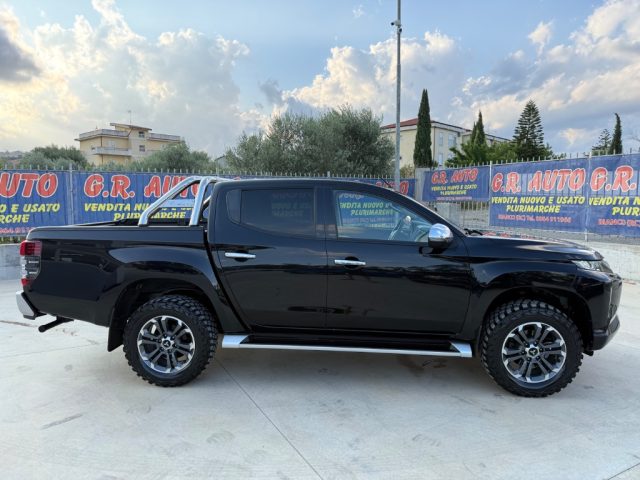 MITSUBISHI L200 usata, con Autoradio
