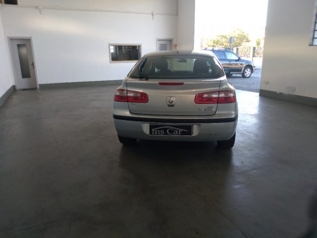 RENAULT Laguna usata, con Cronologia tagliandi