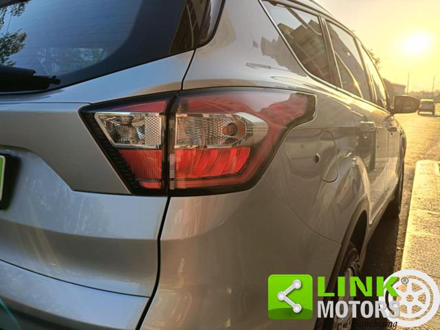 FORD Kuga usata, con Chiusura centralizzata senza chiave