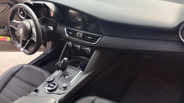 ALFA ROMEO Giulia usata, con Sensori di parcheggio posteriori