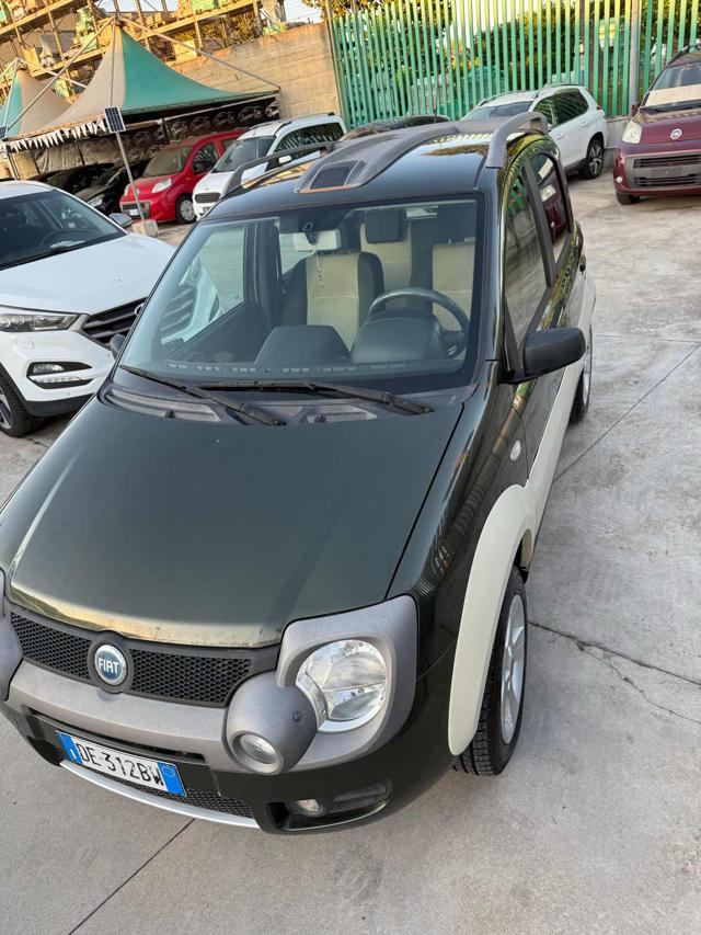 FIAT Panda usata, con Autoradio