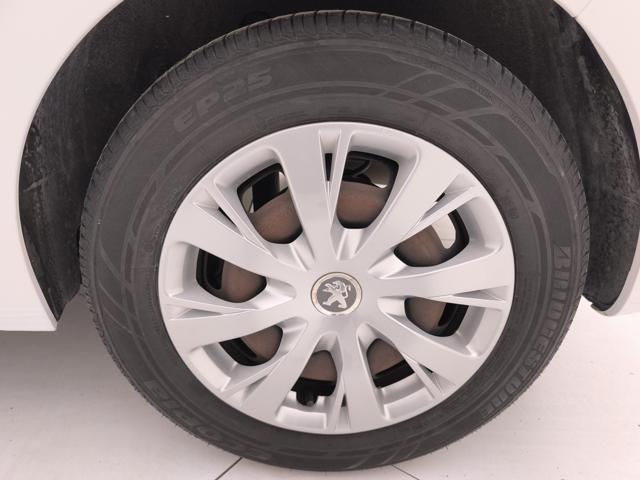 PEUGEOT 208 usata, con Specchietti laterali elettrici