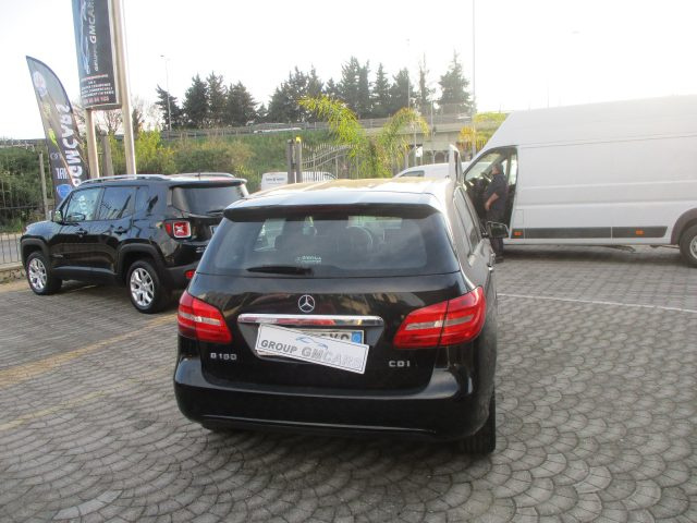 MERCEDES-BENZ B 180 usata, con Airbag Passeggero