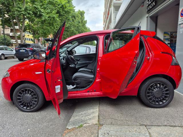 LANCIA Ypsilon usata, con Chiusura centralizzata
