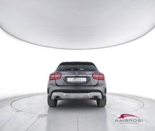 MERCEDES-BENZ GLA 200 usata 5