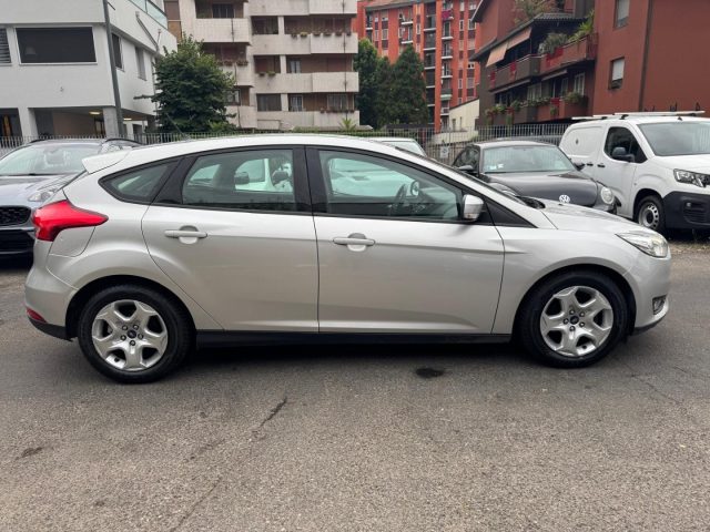 FORD Focus usata, con Airbag laterali