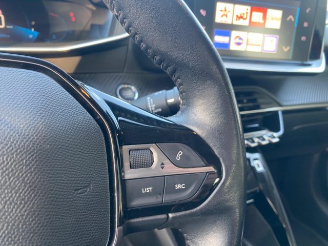 PEUGEOT 208 usata, con Sistema di navigazione