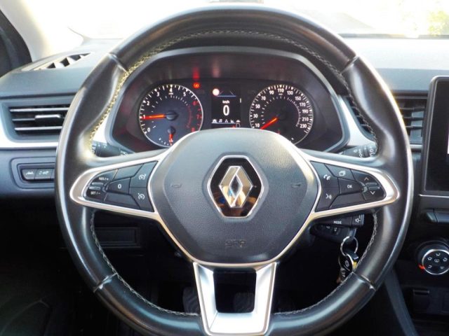 RENAULT Captur usata, con USB