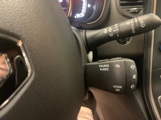 RENAULT Grand Scenic usata, con Chiusura centralizzata telecomandata