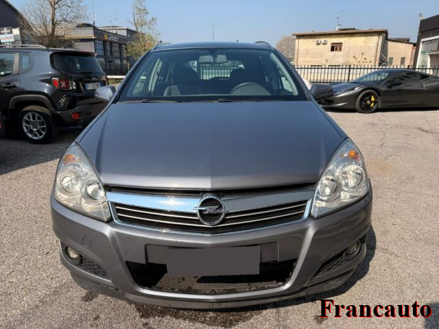 OPEL Astra usata, con Airbag